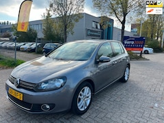 Volkswagen Golf - 1.4 TSI Highline - CAMERA - ALCANTARA - NAP
