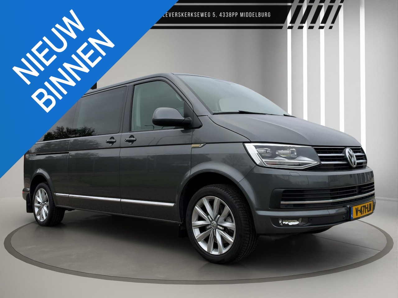 Volkswagen Transporter Caravelle - 2.0 TDI L2H1 Dubbele Cabine Automaat - AutoWereld.nl