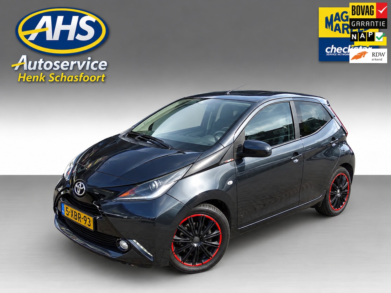 Toyota Aygo - 1.0 VVT-i x-play 1.0 VVT-i x-play - AutoWereld.nl