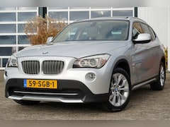 BMW X1 - sDrive20i Business 184pk | M Sportpakket | Bi-xenon koplampen | Cruise control | Lederen b