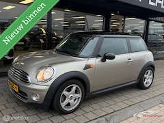 MINI 3-Deurs - 1.6 Cooper D Chili Panorama/Automaat/Unieke NAP kmstand