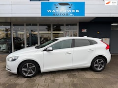 Volvo V40 - 2.0 D4 SUMMUM BUSINESS LEDER|MEMORY SEATS|NAVI|CRUISE