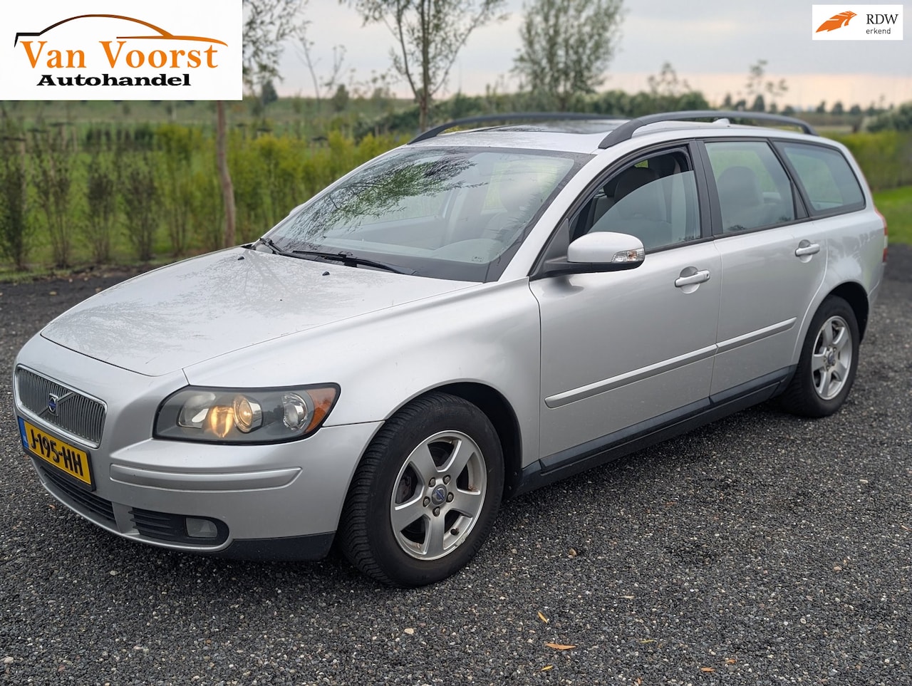 Volvo V50 - 1.8 station schuifdak trekhaak ketting ! - AutoWereld.nl