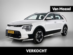Kia Niro EV - DynamicLine 64.8 kWh | Trekhaak | | Adaptieve Cruise Control | Clima | Camera + PDC |