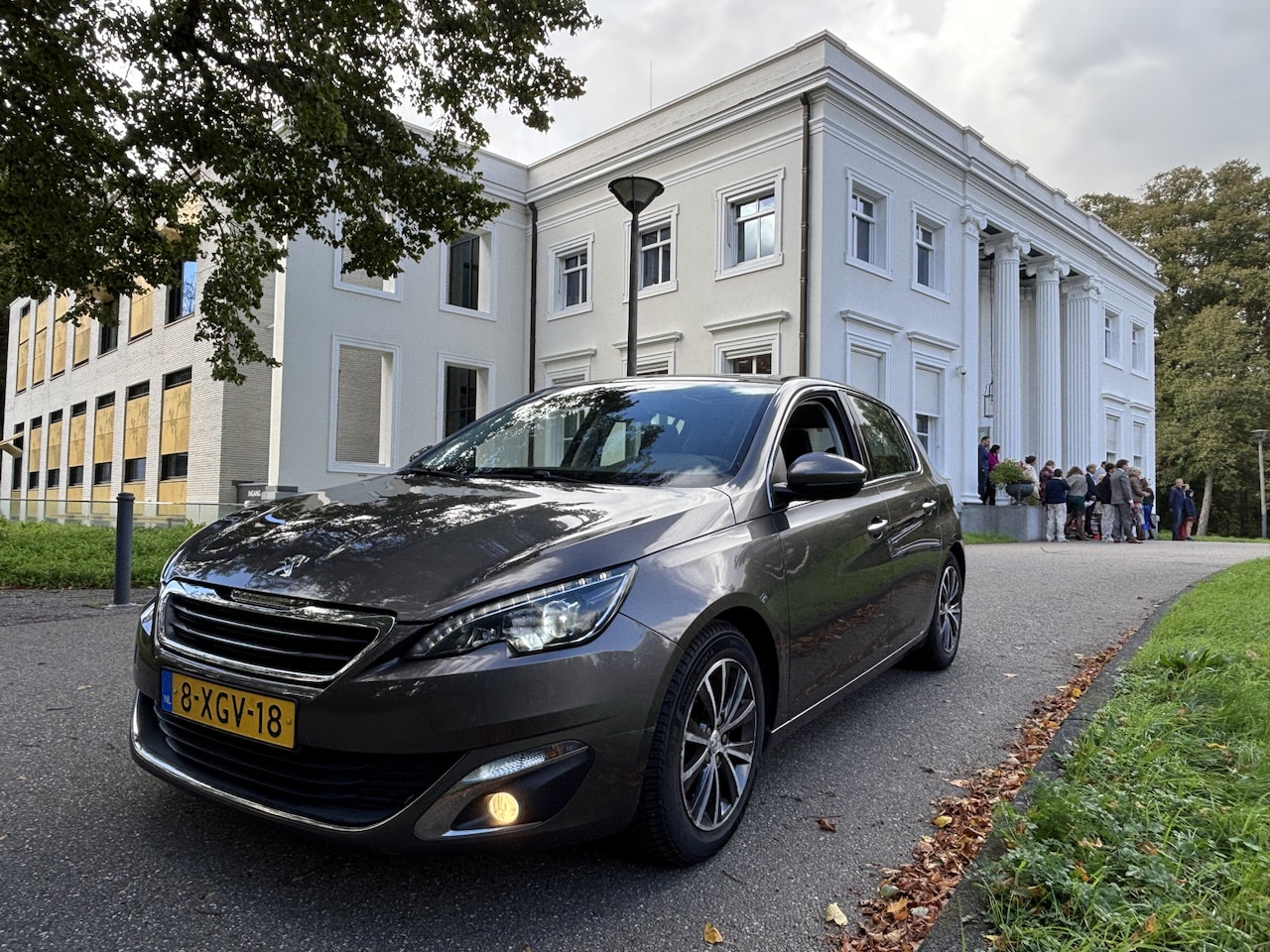 Peugeot 308 - 1.6, NIEUW MODEL, PANORAMADAK - AutoWereld.nl