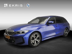 BMW 3-serie Touring - 320i | M-Sportpakket | LED | Navigatie | Panoramadak | trekhaak | Stoelverwarming | DAB |