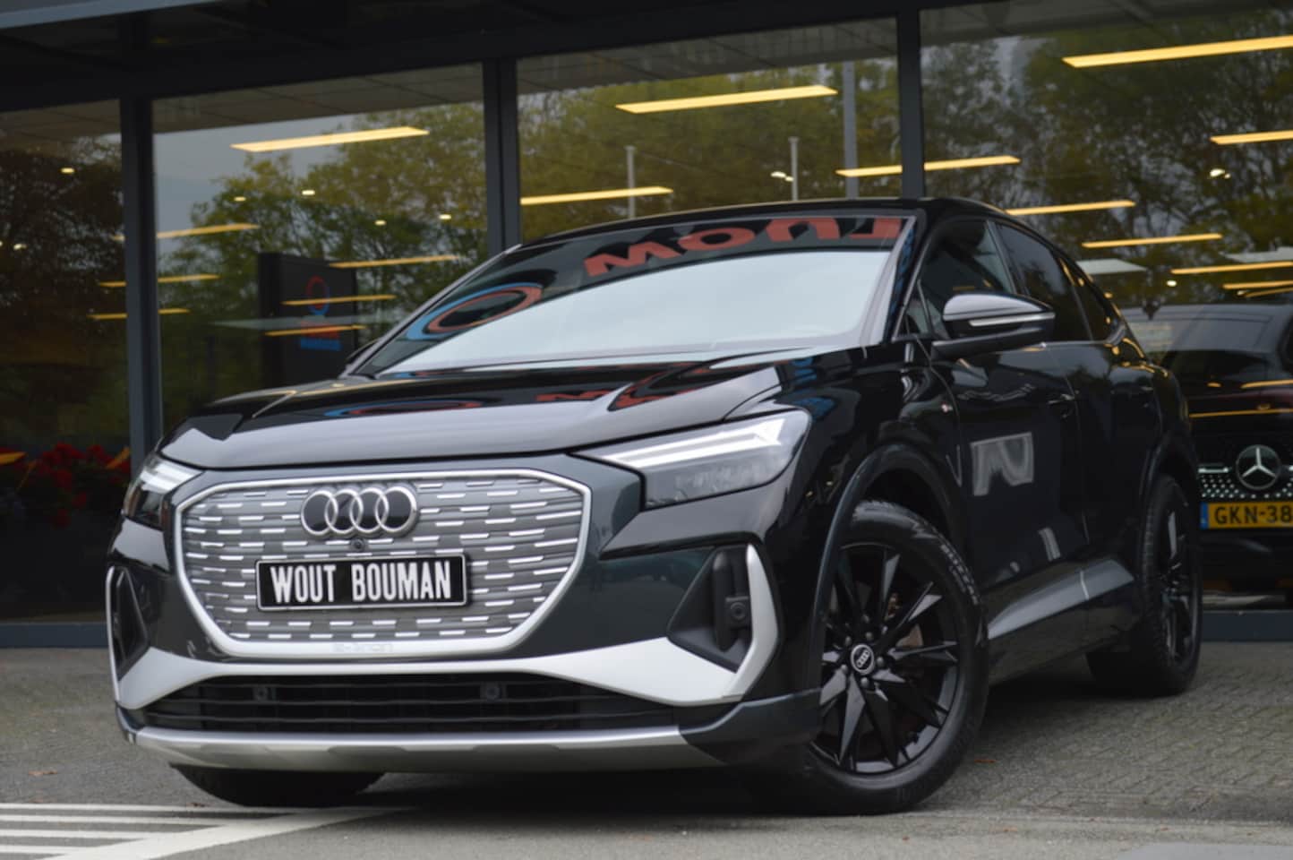 Audi Q4 Sportback e-tron - 40 S-Line 77 kWh Led Navi Acc Camera Pdc - AutoWereld.nl