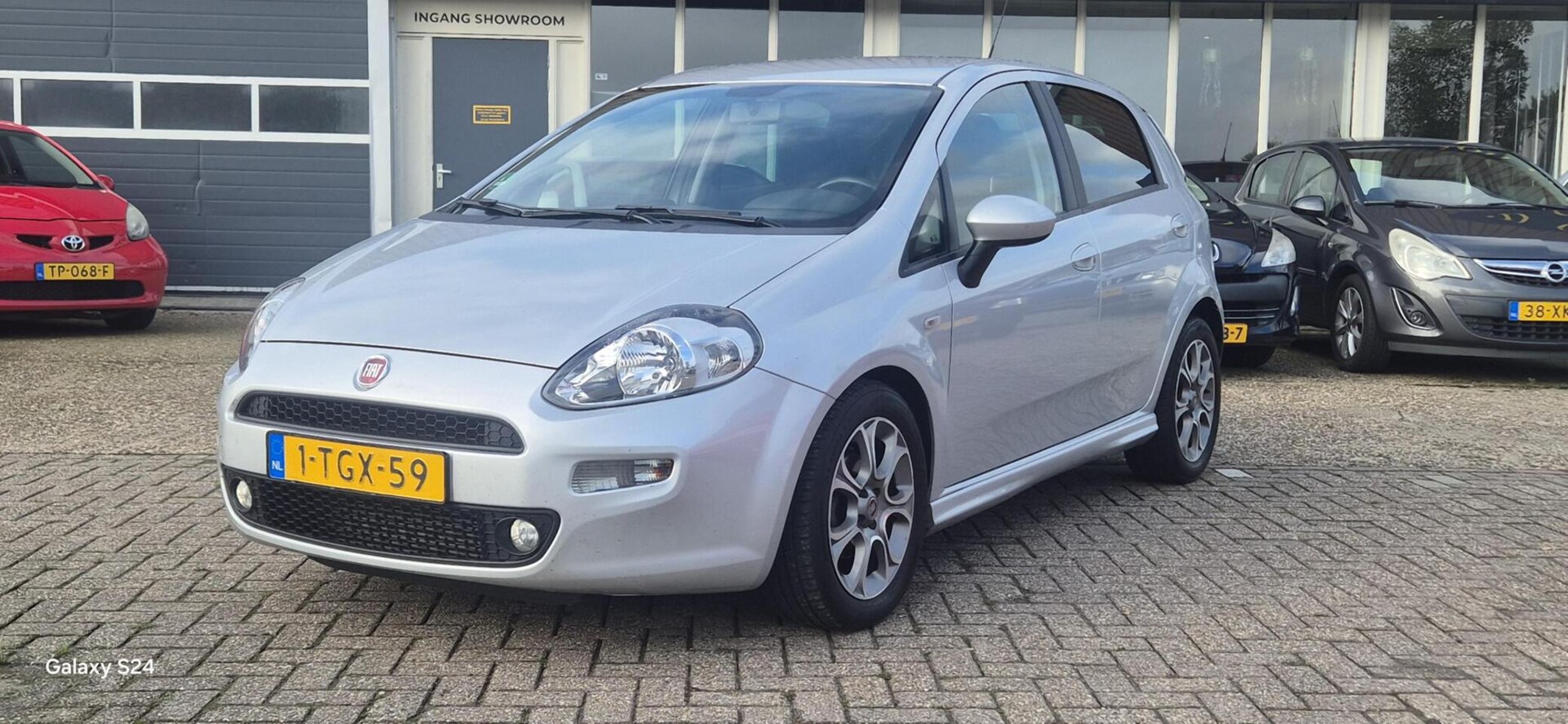 Fiat Punto Evo - 0.9 TwinAir Pop 0.9 TwinAir Pop - AutoWereld.nl