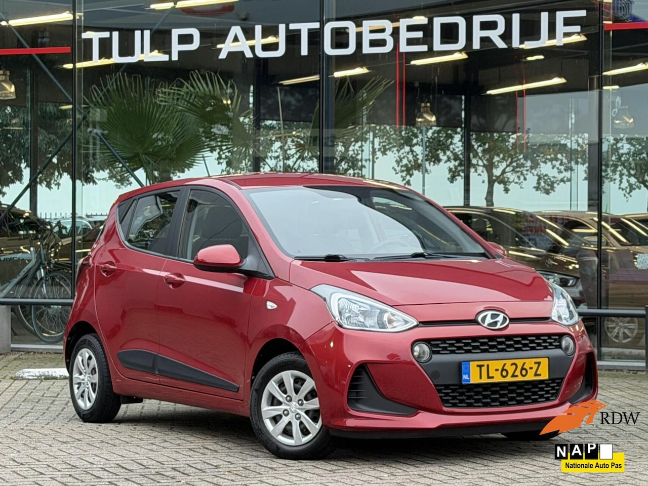 Hyundai i10 - 1.0i Comf 2019 Navi CruiseCntrl 1e eig 39418 km - AutoWereld.nl