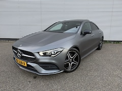 Mercedes-Benz CLA-Klasse - 200 Bus. Sol. AMG NAP PANO Sfeer Dealer OH Stoelverwarming Camera