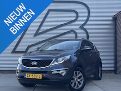 Kia Sportage - 1.6 GDI DynamicPlusLine Navi|Trekhaak|Clima|Cruise|Stoelverwarming|PDC V+A|Leder|APK tot 0