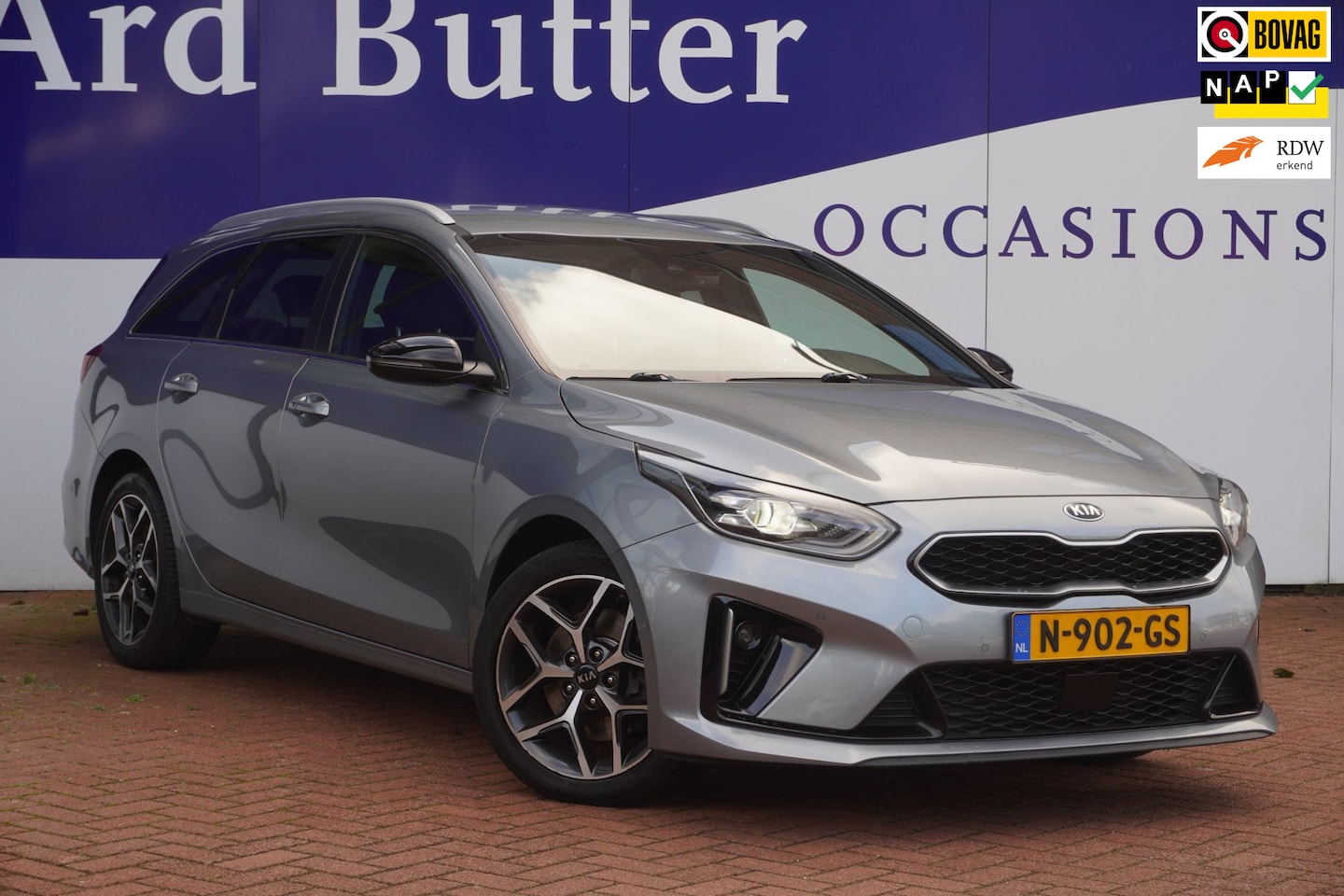 Kia Cee'd Sportswagon - Ceed 1.5 T-GDi 160PK MHEVGT-Line Edition+Led+H&K+Leder+stoel&stuur-verw+Navigatie+Camera = - AutoWereld.nl