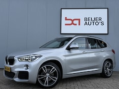BMW X1 - sDrive18i Executive Edition Automaat M-Pakket/Dealer/19inch/HUD