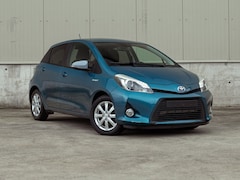 Toyota Yaris - 1.5 Full Hybrid Dynamic 100 pk (2014) | Automaat | 115.943 km | Camera | Climate | Keyless