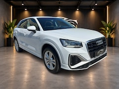 Audi Q2 - 35 TFSI Sport camera, cruise, pdc, airco, stoelverw