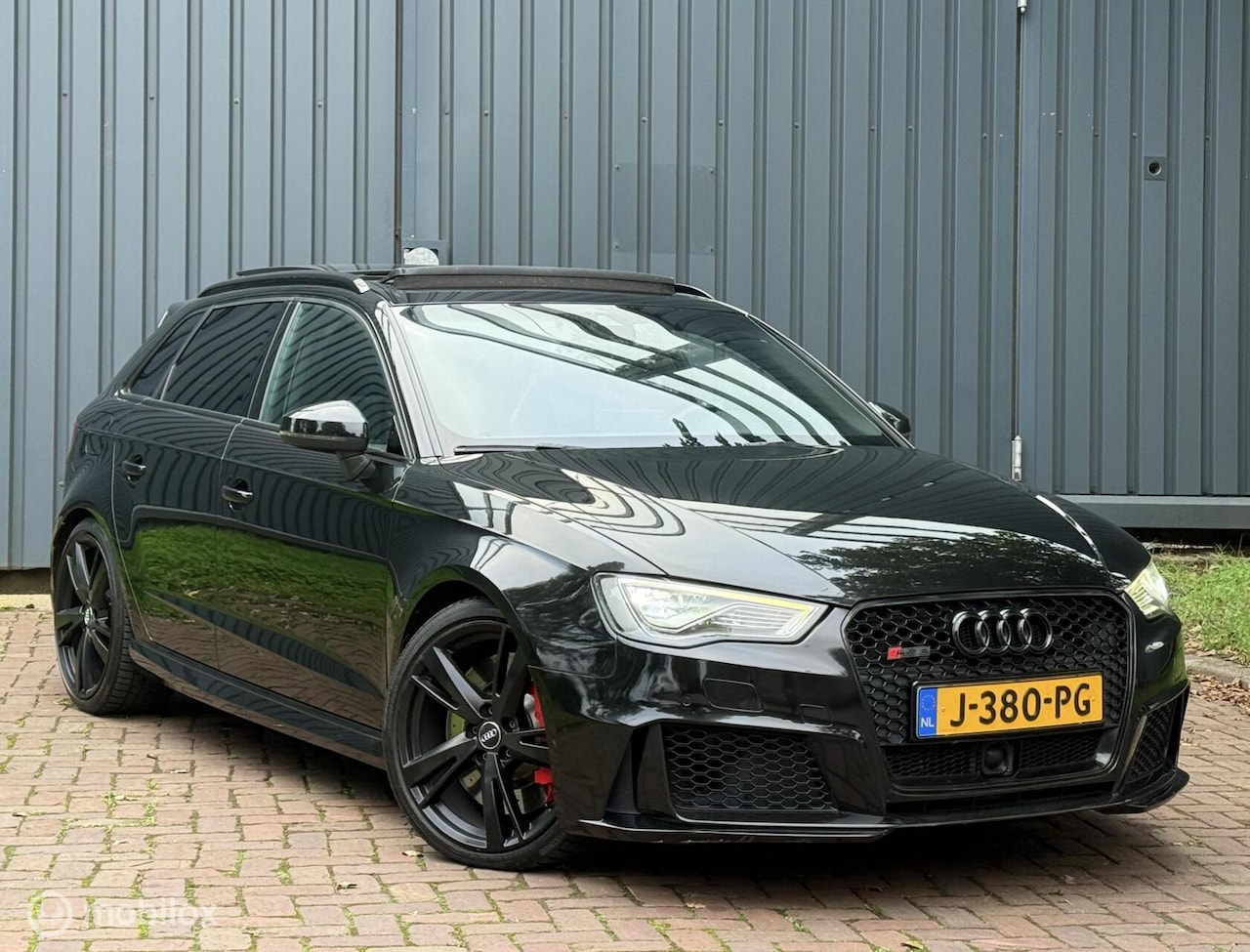 Audi RS3 - 2.5 TFSI Quattro|Pano|RS Seats|B&O|Stoelverw|Keyl - AutoWereld.nl