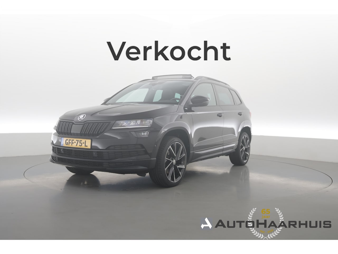 Skoda Karoq - 1.5 TSI ACT Sportline Business | Rijklaar! | Dig. Cockpit | Pano | Adapt. Cruise | Standka - AutoWereld.nl