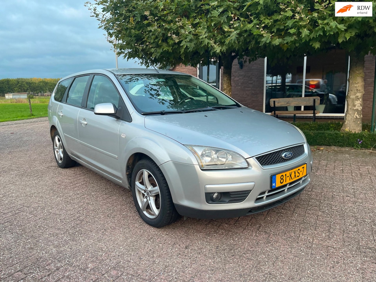 Ford Focus Wagon - 1.6-16V Trend 1.6-16V Trend - AutoWereld.nl