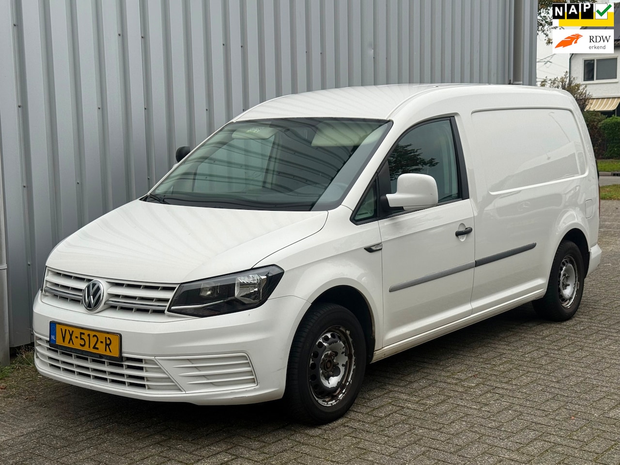 Volkswagen Caddy Maxi - 2.0 TDI L2H1 / Airco / NAP NWE APK - AutoWereld.nl