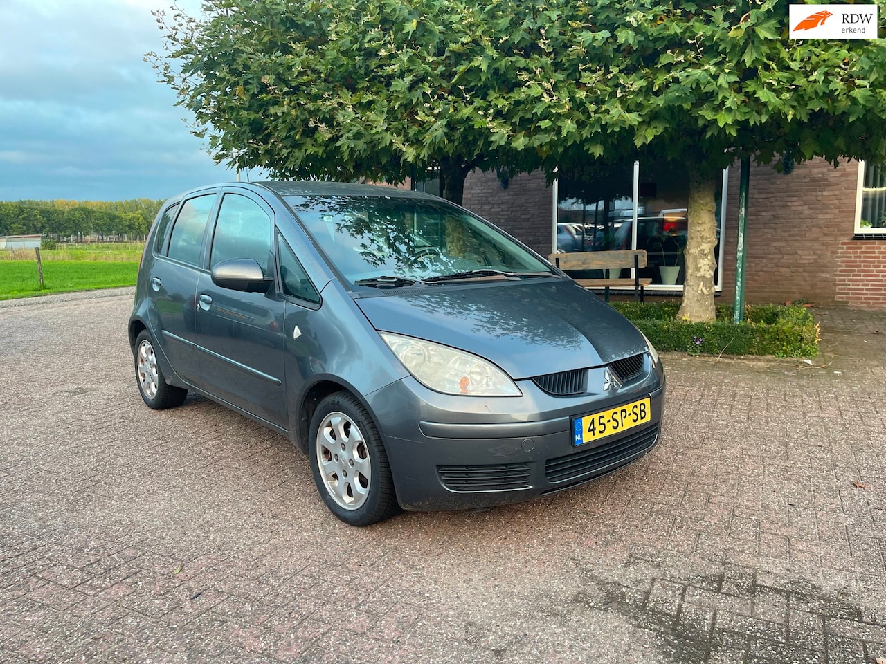 Mitsubishi Colt - 1.3 Invite - AutoWereld.nl