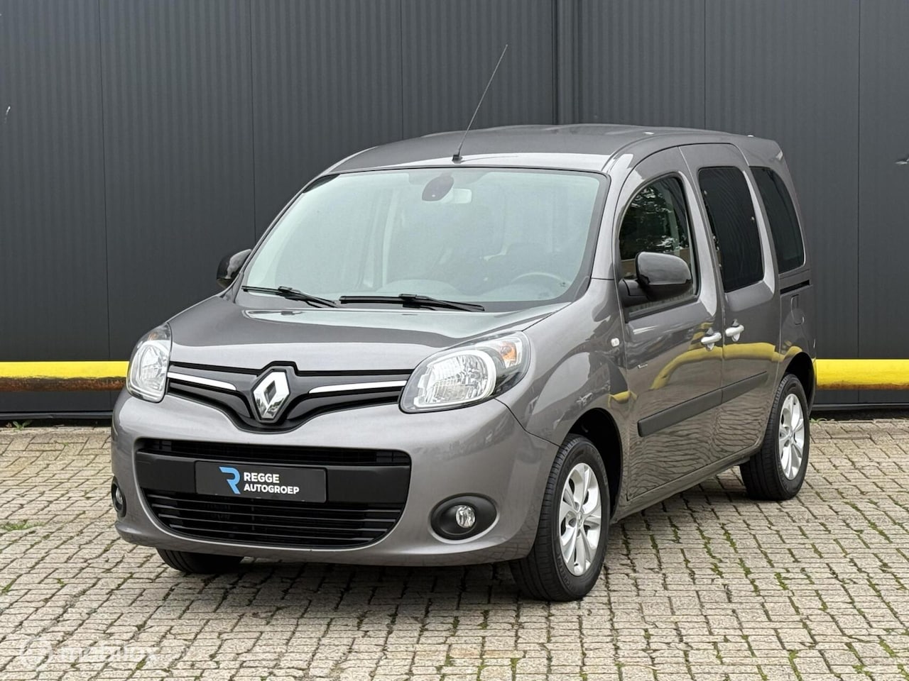 Renault Kangoo Family - 1.2 TCe Limited Start&Stop PDC | CLIMA - AutoWereld.nl