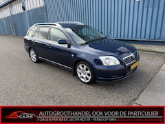 Toyota Avensis Wagon - 2.0 VVTi Linea Luna Inruilauto’s tegen vaste prijzen. Voor meer info: 0638140850 Bij de ve