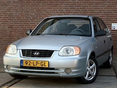 Hyundai Accent - 1.3i GL