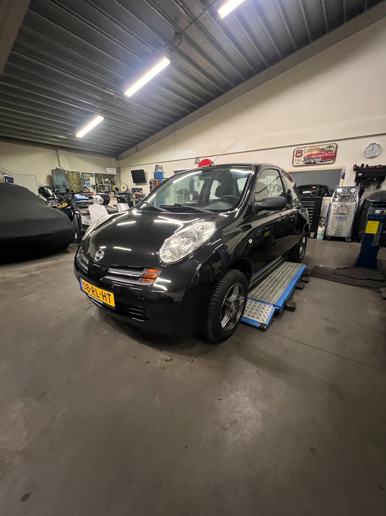 Nissan Micra - 1.0 basis - AutoWereld.nl