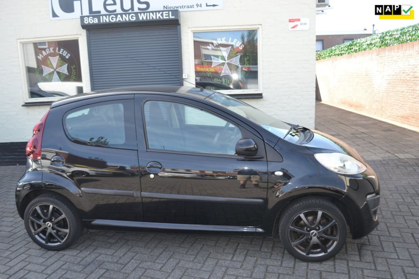 Peugeot 107 - 1.0 Active / Facelift Model/Pracht Staat - AutoWereld.nl