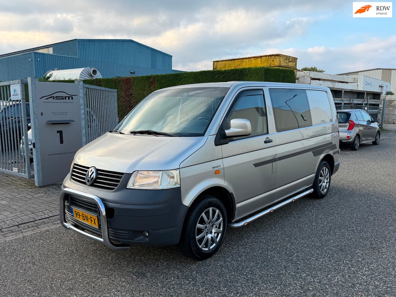 Volkswagen Transporter - 1.9 TDI 300 T800 DC Dubbel deur Airco - AutoWereld.nl