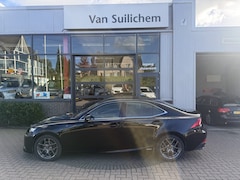 Lexus IS - 300h