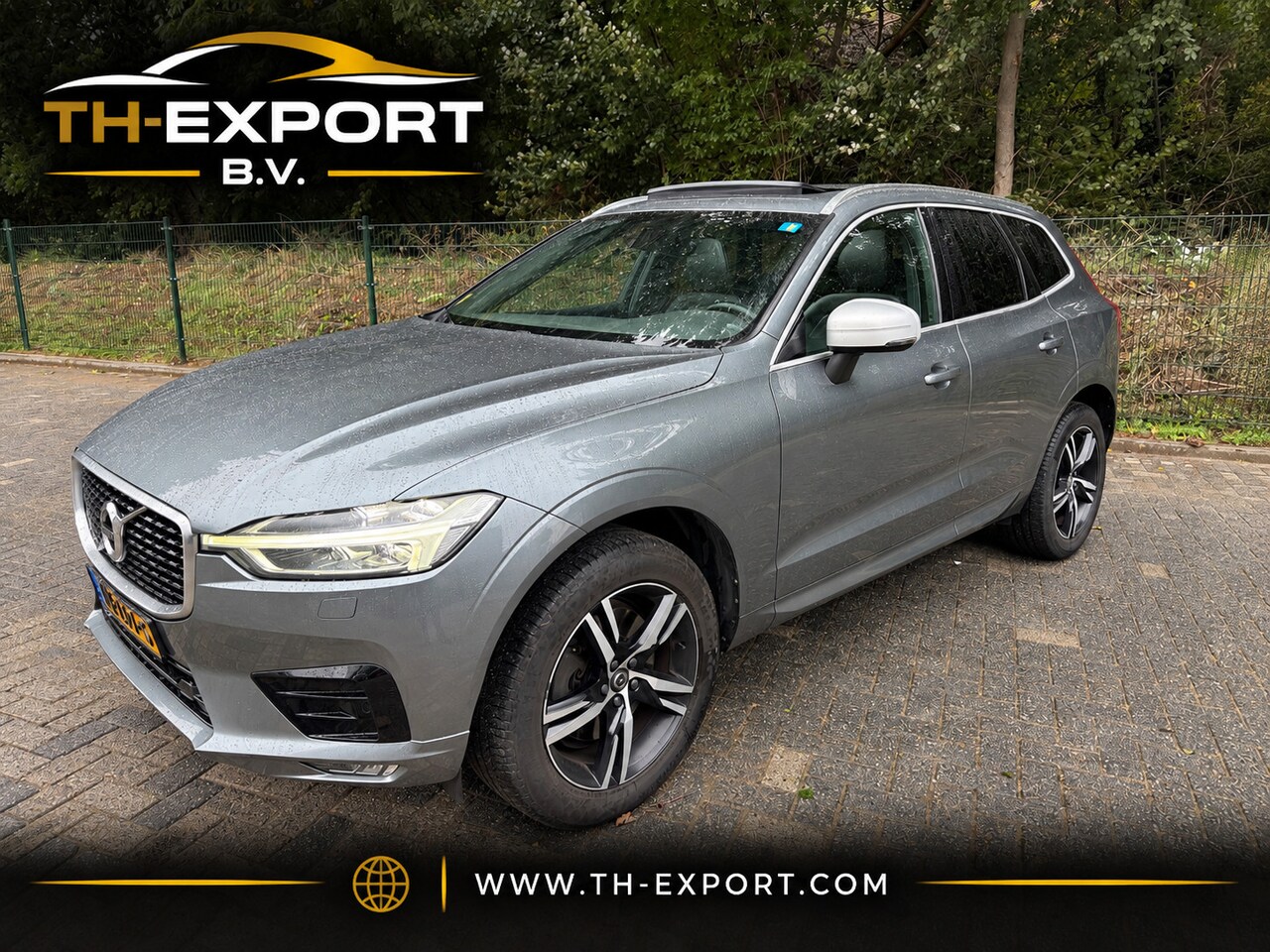 Volvo XC60 - 2.0 D4 AWD Inscription Pano R-design - AutoWereld.nl