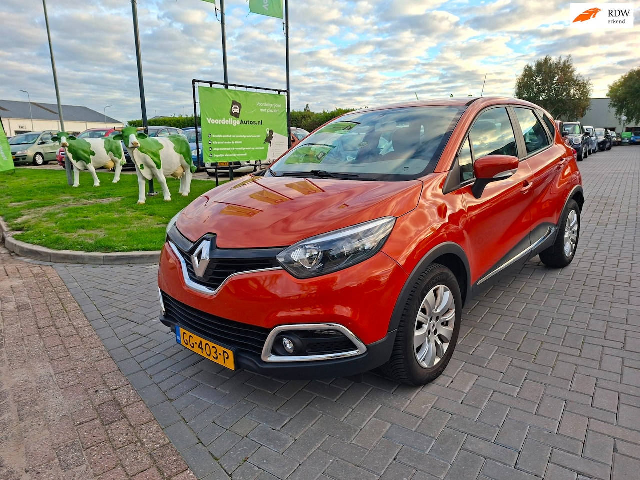 Renault Captur - 0.9 TCe Expression / Goede auto / Nieuwe APK - AutoWereld.nl