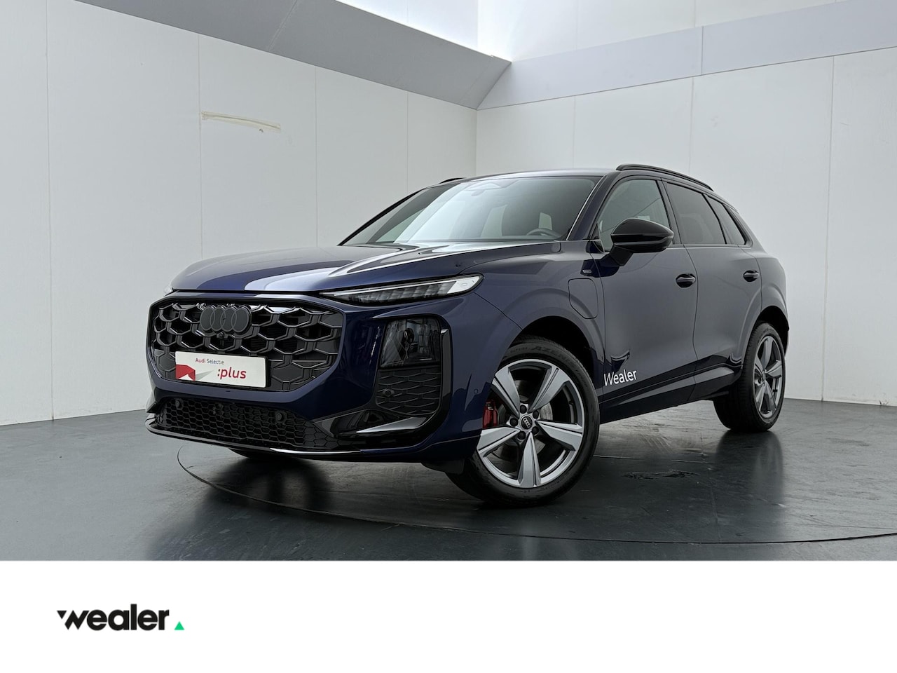 Audi Q3 - S edition (A3) e-hybrid 200 kW / 272 PK SUV 6 ver | Memory Seats | Stuurwiel verwarming | - AutoWereld.nl