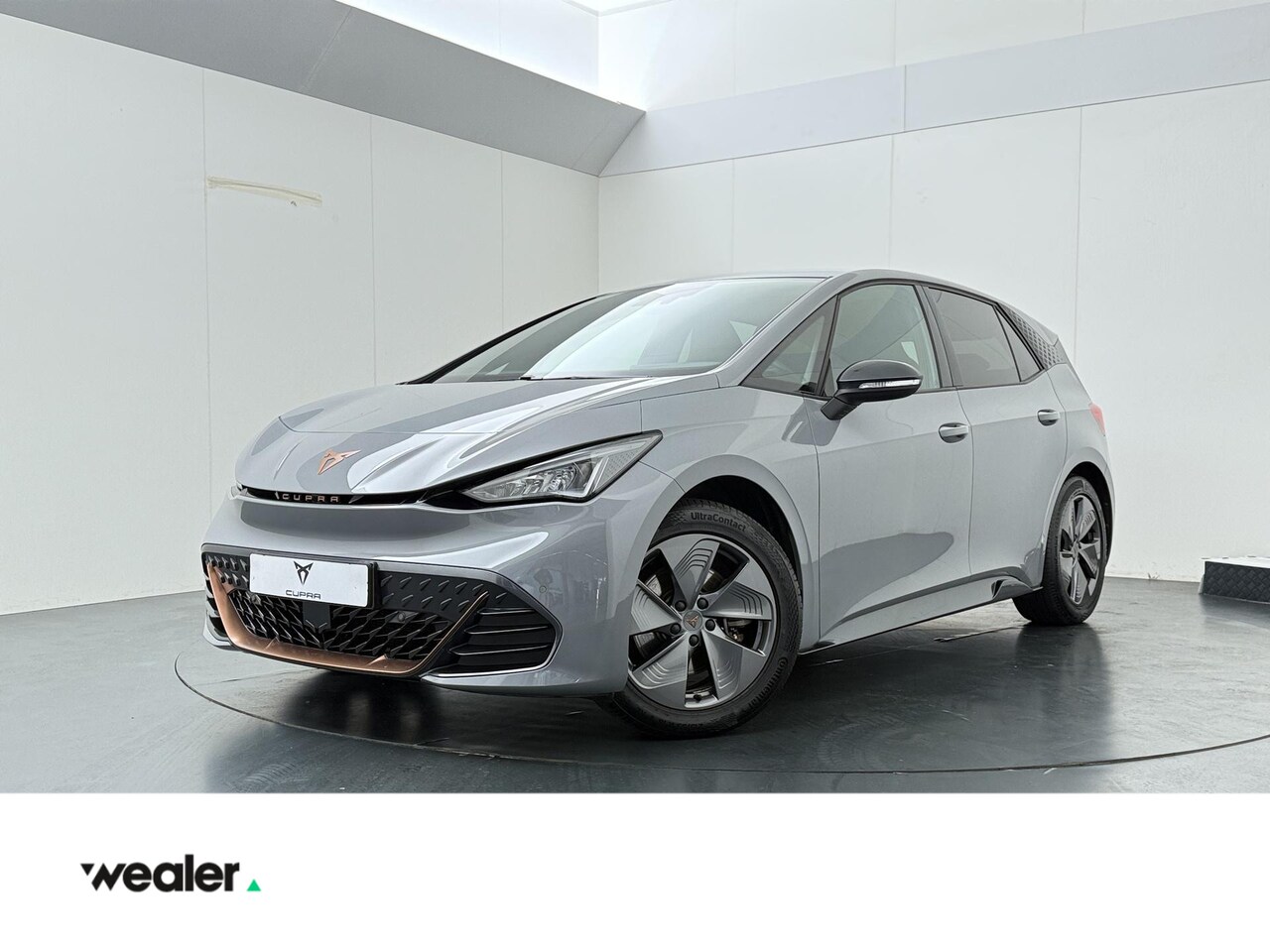 CUPRA Born - Essential 62 kWh | 204 PK | SoH 90% | Climate control | Full LED koplampen | Kuipstoelen | - AutoWereld.nl