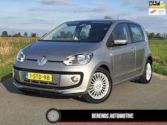 Volkswagen Up! - 1.0 high up BlueMotion I Navigatie I Cruise control I PDC