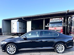 Volkswagen Passat - GTE 1.4 TSI aut Highline sedan - nap - navi - acc - front assist - leer + alcantara + stoe