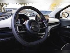 Fiat 500e - Urban 42 kWh Stoelverwarming | Cruise | CarPlay