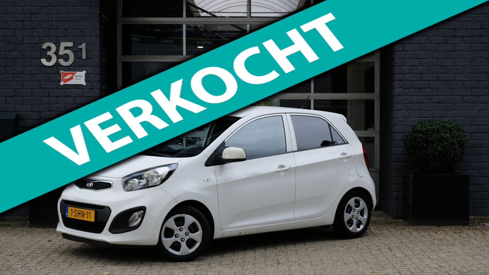 Kia Picanto - 1.2 CVVT ISG Comfort Pack Navigatie | Media - AutoWereld.nl