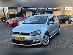 Volkswagen Polo - 1.0 Trendline *STOELVERW.*5DEURS*LM. VELGEN*TREKHAAK* ELEKTR. PAKKET