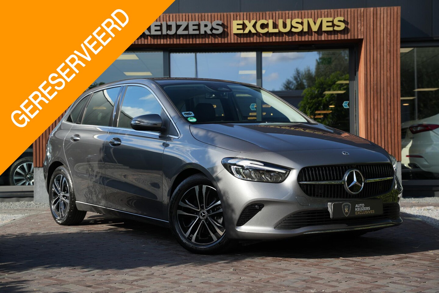Mercedes-Benz B-klasse - 180 Progressive Line Advanced Trekhaak Winterpakket MBUX Navi Camera - AutoWereld.nl