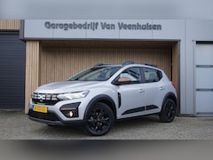 Dacia Sandero Stepway - 1.0 TCe 90pk Automaat Extreme Schuifdak LED A-Camera Cruise Control DAB 19875km *NL auto