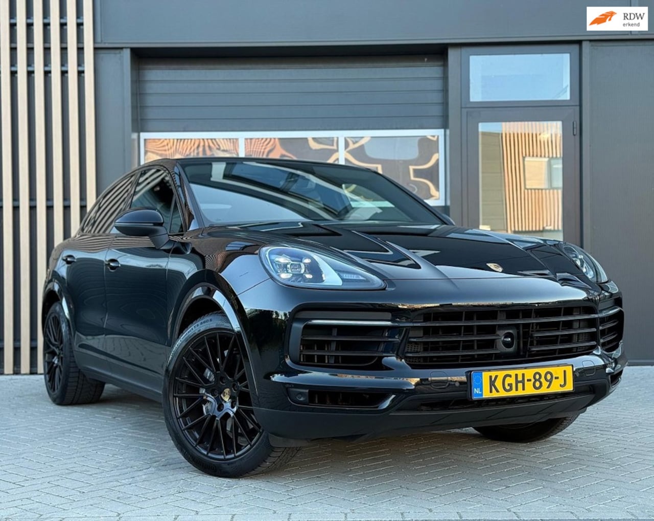 Porsche Cayenne Coupé - S 3,0 V6 / PANO / LEDER / CAMERA / VOL ! - AutoWereld.nl