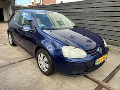 Volkswagen Golf - 1.6 FSI CLIMA/5 DEURS/NIEUWE APK