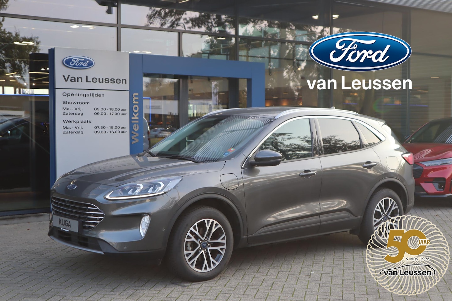Ford Kuga - 2.5 PHEV TITANIUM-X FABR-AUTO BLISS KEYLESS B&O-AUDIO AD-CRUISE 4JAAR/100.000KM FABR-GARAN - AutoWereld.nl