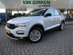 Volkswagen T-Roc - 1.5 TSI Style Business Automaat Dealer onderhouden