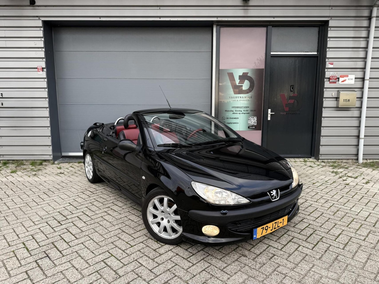 Peugeot 206 CC - 1.6 16V Cabrio Leder Stoelverw Climate - AutoWereld.nl