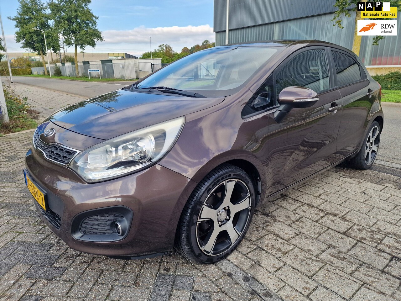 Kia Rio - 1.2 CVVT Plus Pack 1.2 CVVT Plus Pack, Apk, Nap, Goed rijdend, Inruil mogelijk. - AutoWereld.nl