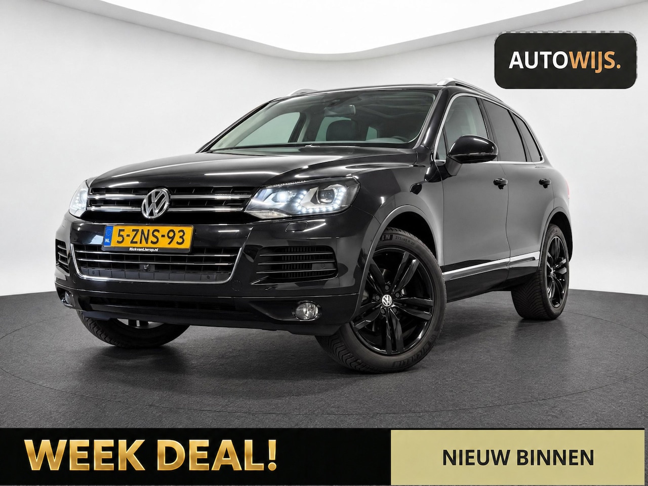 Volkswagen Touareg - 3.0 TDI R-line|LED|LEDER|PANO|AUT|ELEK STOELEN| - AutoWereld.nl
