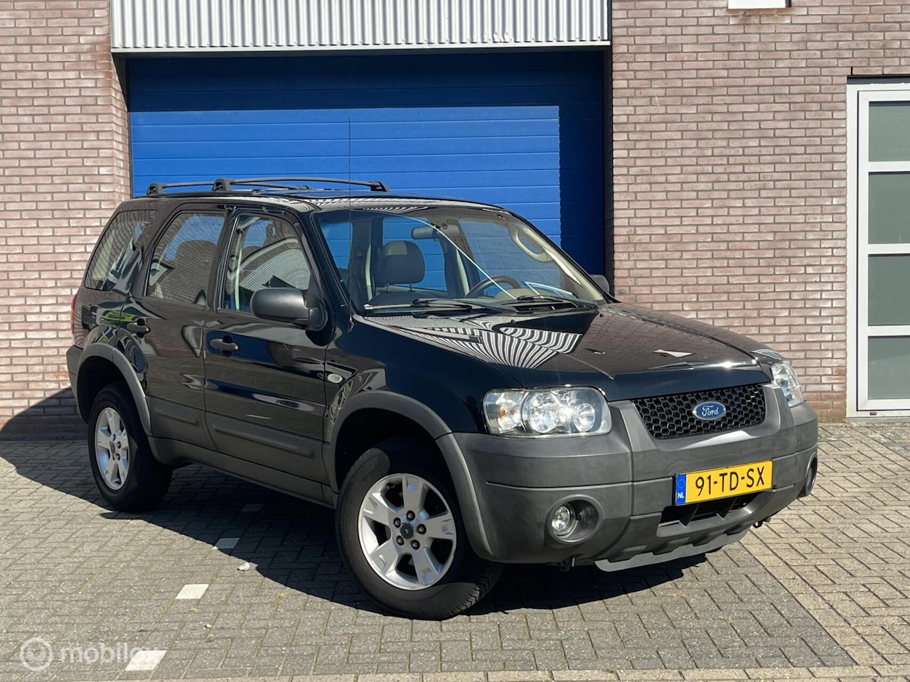 Ford Maverick - 3.0 V6 4WD 203 PK Leder,Schuifdak,Youngtimer.Nette Auto! - AutoWereld.nl